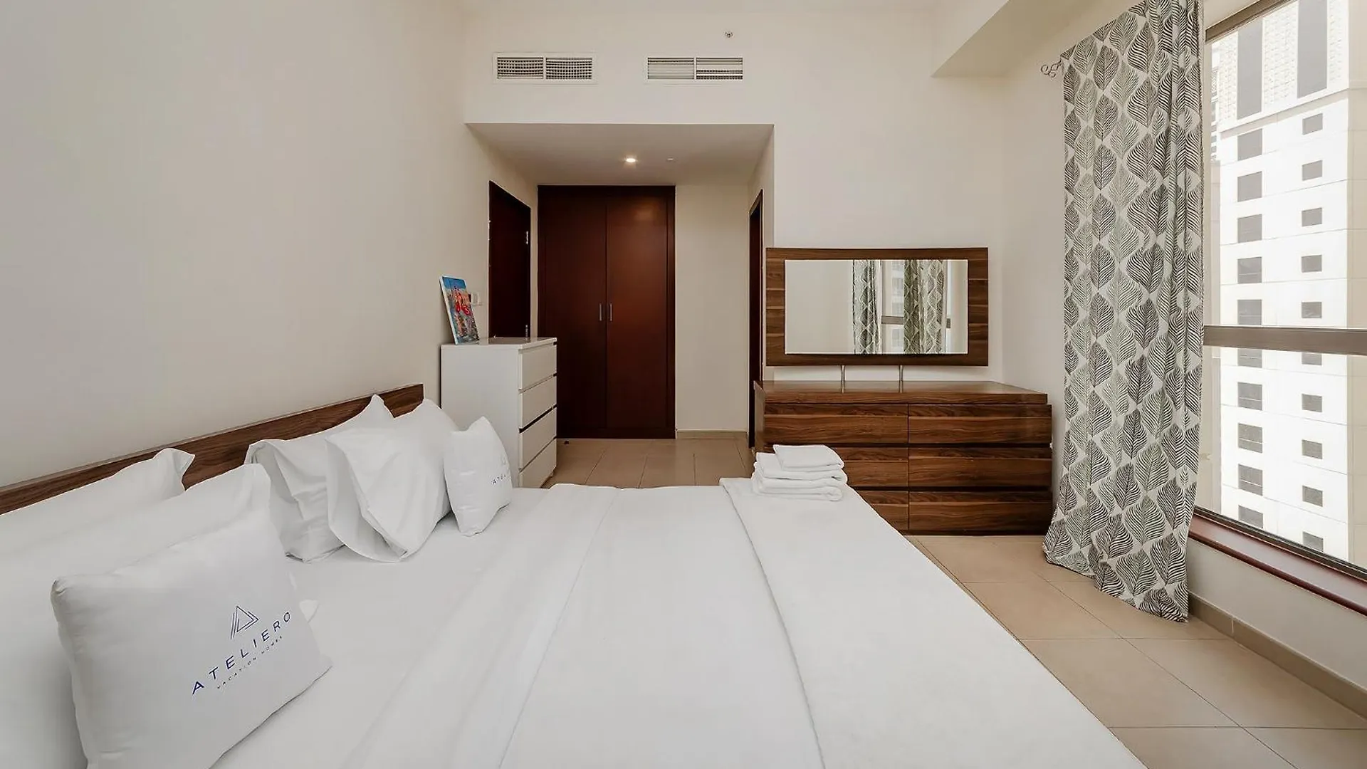Excellent 1Bdr At Bahar 6 Apartment Dubai 0*,  United Arab Emirates