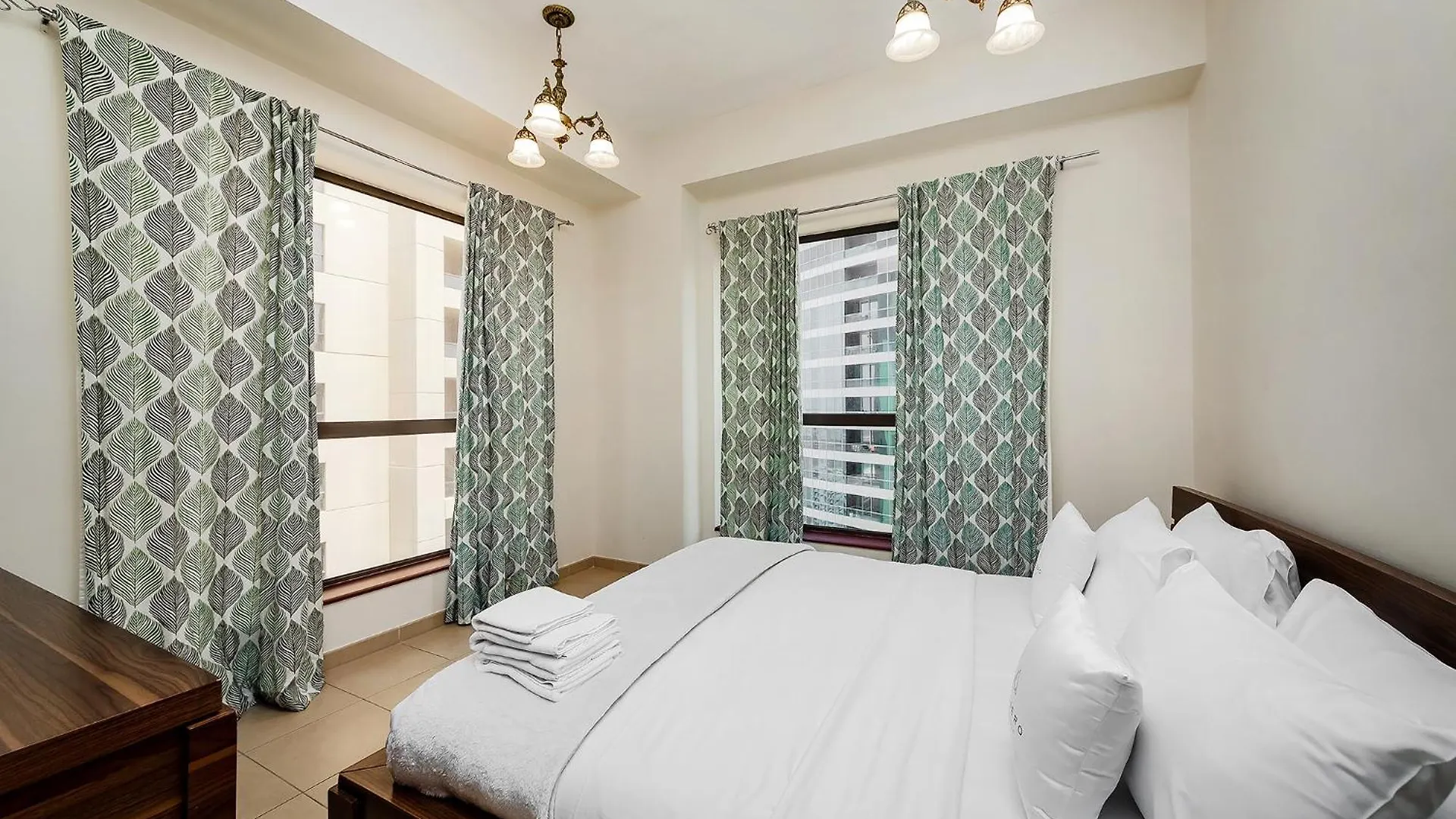 Excellent 1Bdr At Bahar 6 Apartment Dubai