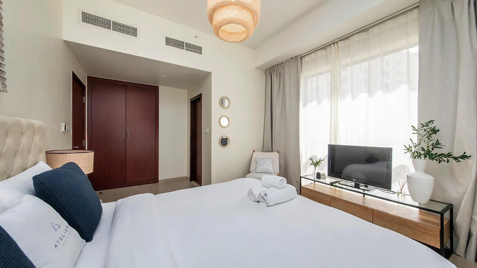 Excellent 1Bdr At Bahar 6 Apartment Dubai