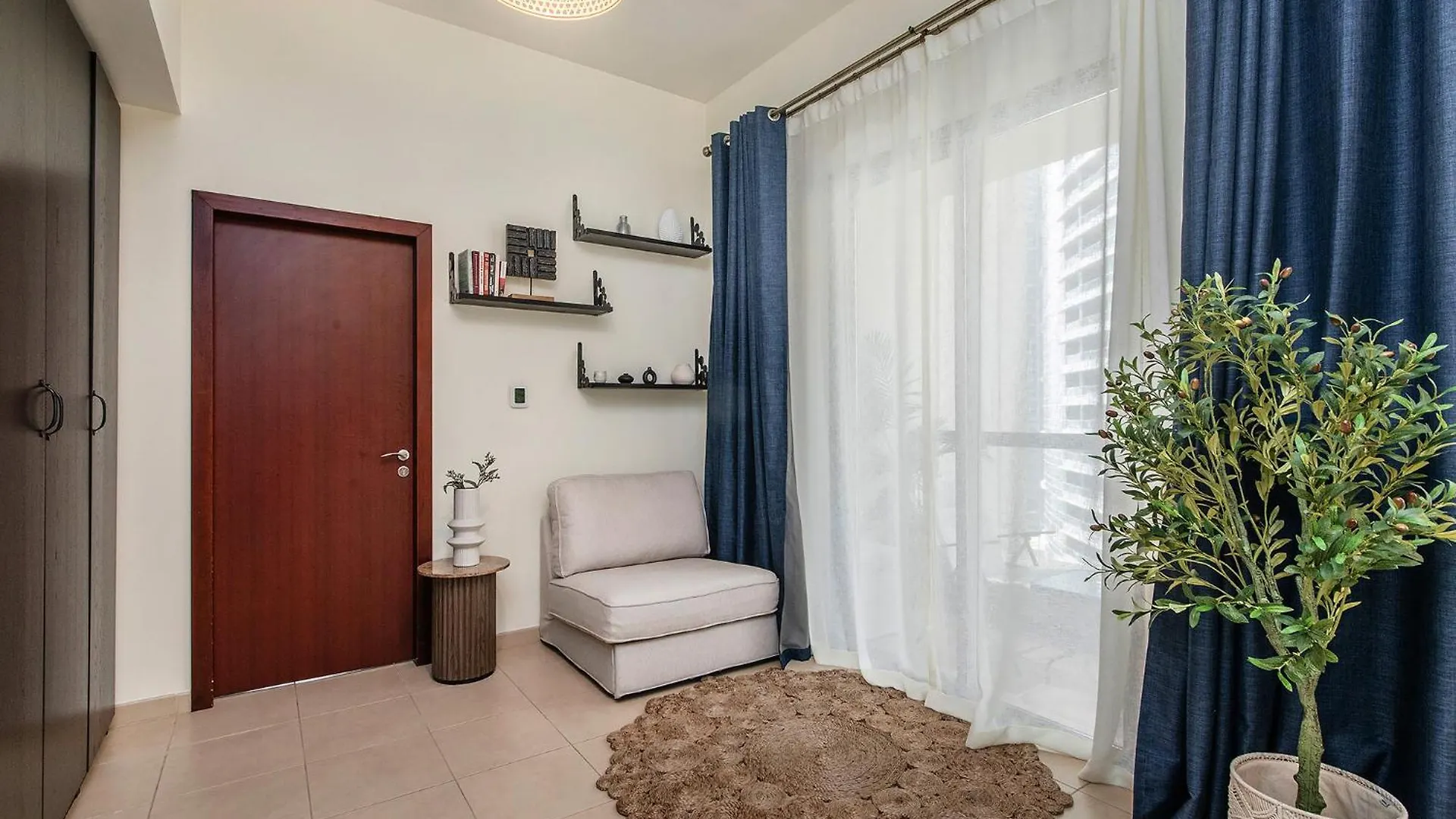 Excellent 1Bdr At Bahar 6 Lägenhet Dubai